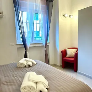 apt-monicas-dream.hotelinveneto.com/
